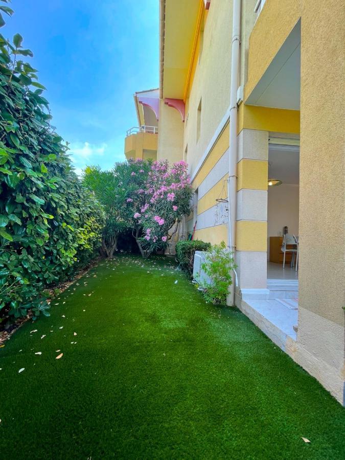 Apartment Superb With Garden Near The Sea *